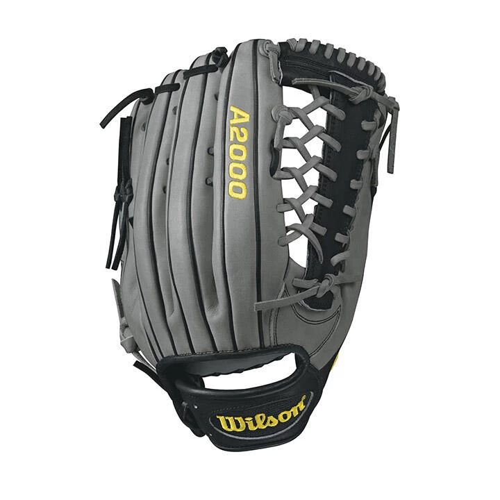 Wilson A2000 KP92 12.5" Fielder's Baseball Glove 1 Wilson A2000 KP92 12.5" Fielder's Baseball Glove